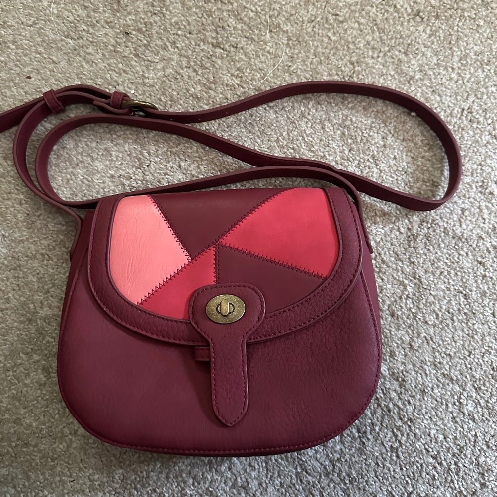 Burgandy Universal Thread Purse
